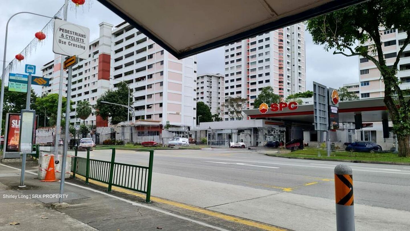 Blk 229 Jurong East Street 21 (Jurong East), HDB 3 Rooms #579624381